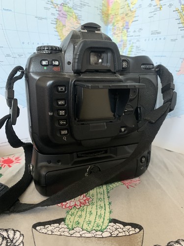 Nikon d100 con - con, mb-d100